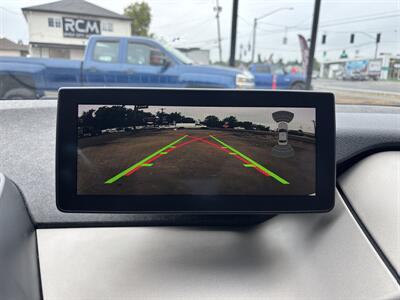 2017 BMW i3 94 Ah   - Photo 16 - Gladstone, OR 97027