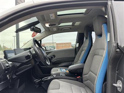 2017 BMW i3 94 Ah   - Photo 10 - Gladstone, OR 97027