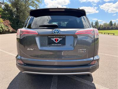 2017 Toyota RAV4 Hybrid Limited - Photo 4 - Gladstone, OR 97027