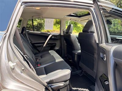 2017 Toyota RAV4 Hybrid Limited - Photo 14 - Gladstone, OR 97027