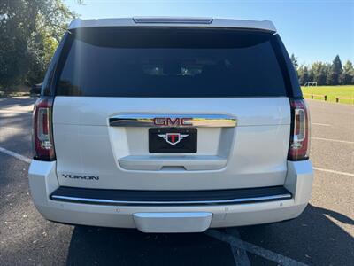 2015 GMC Yukon Denali SUV 4X4 , 3rd row seat !   - Photo 4 - Gladstone, OR 97027