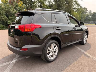 2015 Toyota RAV4 Limited AWD SUV   - Photo 5 - Gladstone, OR 97027