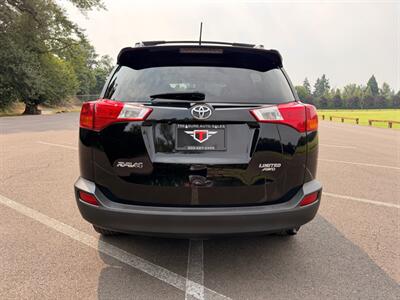 2015 Toyota RAV4 Limited AWD SUV   - Photo 4 - Gladstone, OR 97027