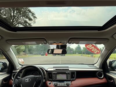 2015 Toyota RAV4 Limited AWD SUV   - Photo 15 - Gladstone, OR 97027