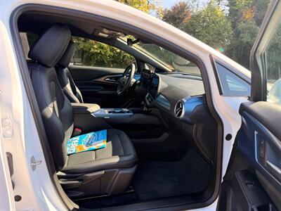 2024 Chevrolet Equinox EV LT - Photo 11 - Gladstone, OR 97027