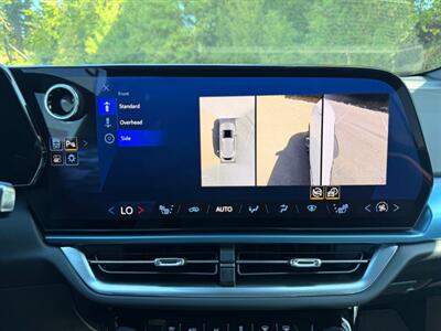 2024 Chevrolet Equinox EV LT - Photo 72 - Gladstone, OR 97027