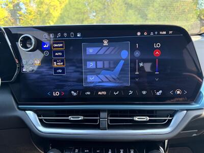 2024 Chevrolet Equinox EV LT - Photo 65 - Gladstone, OR 97027