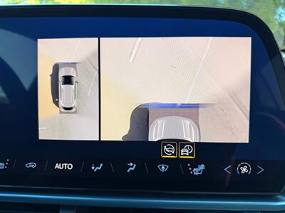 2024 Chevrolet Equinox EV LT - Photo 70 - Gladstone, OR 97027