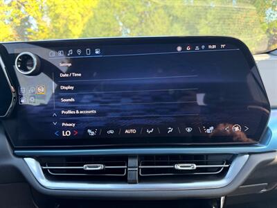 2024 Chevrolet Equinox EV LT - Photo 74 - Gladstone, OR 97027