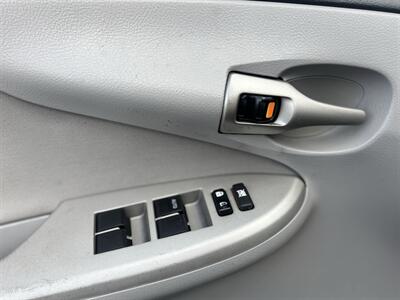 2013 Toyota Corolla LE  Low Miles , Gas Saver ! - Photo 25 - Gladstone, OR 97027