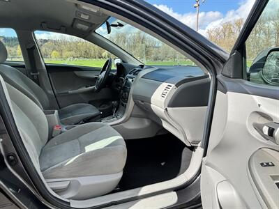 2013 Toyota Corolla LE  Low Miles , Gas Saver ! - Photo 16 - Gladstone, OR 97027