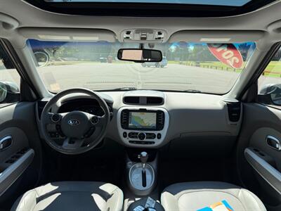 2016 Kia Soul EV Luxury   - Photo 58 - Gladstone, OR 97027