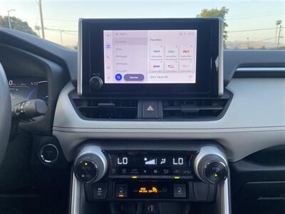 2024 Toyota RAV4 Hybrid XLE   - Photo 20 - Fremont, CA 94536