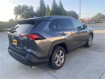 2024 Toyota RAV4 Hybrid XLE   - Photo 19 - Fremont, CA 94536