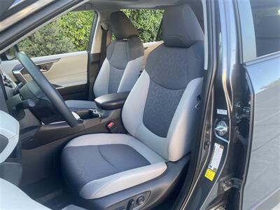2024 Toyota RAV4 Hybrid XLE   - Photo 37 - Fremont, CA 94536