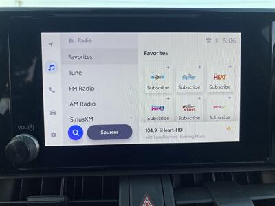 2024 Toyota RAV4 Hybrid XLE   - Photo 7 - Fremont, CA 94536