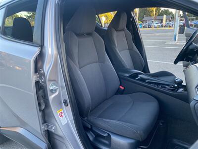 2018 Toyota C-HR XLE - Photo 5 - Fremont, CA 94536