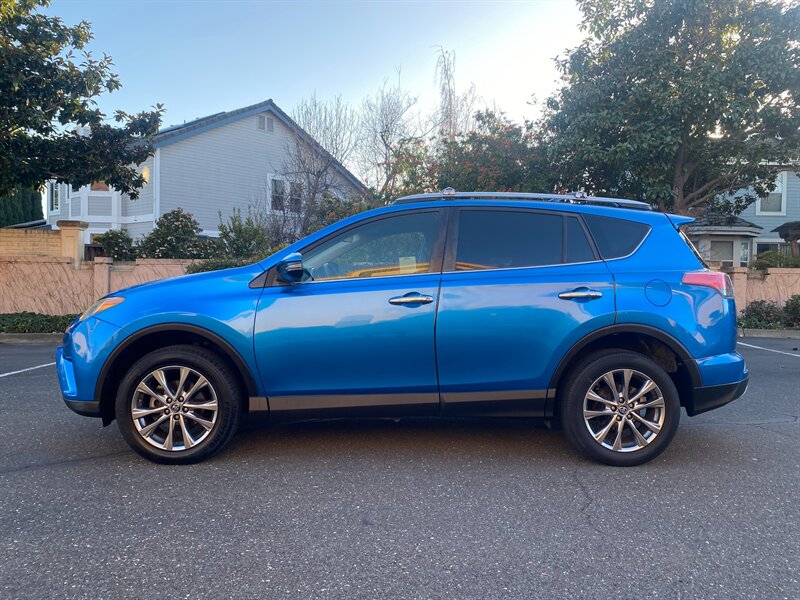 2016 Toyota RAV4 Limited  
