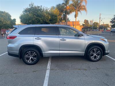 2018 Toyota Highlander LE - Photo 11 - Fremont, CA 94536