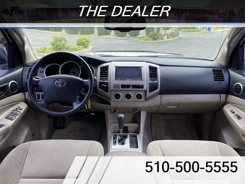 2006 Toyota Tacoma PreRunner V6  