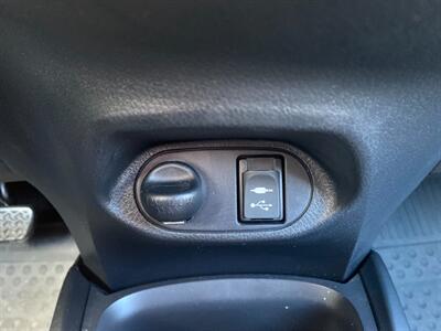 2018 Toyota Yaris 3-Door L AT !!!!! ONLY 31 MILES !!!!! - Photo 34 - Fremont, CA 94536