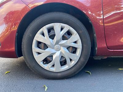 2018 Toyota Yaris 3-Door L AT !!!!! ONLY 31 MILES !!!!! - Photo 35 - Fremont, CA 94536