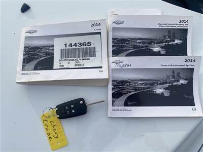 2014 Chevrolet Cruze 1LT Auto   - Photo 17 - Fremont, CA 94536