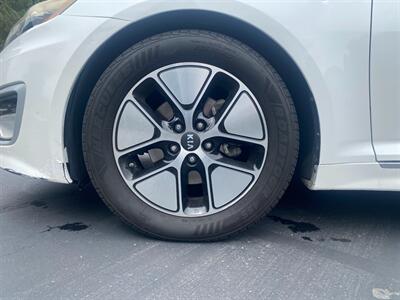 2012 Kia Optima Hybrid LX - Photo 4 - Fremont, CA 94536