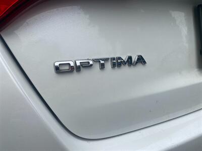 2012 Kia Optima Hybrid LX - Photo 6 - Fremont, CA 94536