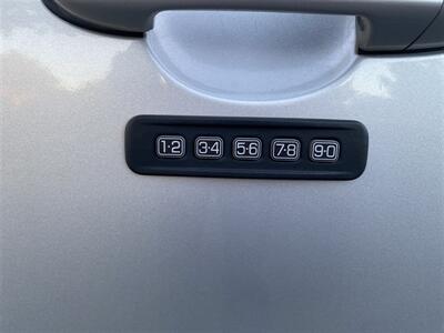 2009 Ford Escape Hybrid   - Photo 14 - Fremont, CA 94536