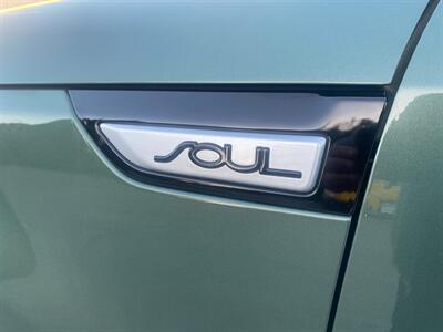 2014 Kia Soul EX Plus - Photo 6 - Fremont, CA 94536