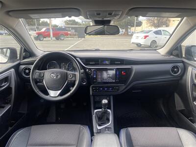 2018 Toyota Corolla SE   - Photo 2 - Fremont, CA 94536