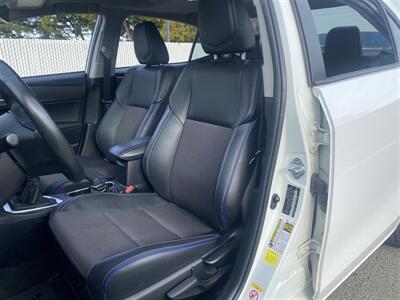 2018 Toyota Corolla SE   - Photo 14 - Fremont, CA 94536