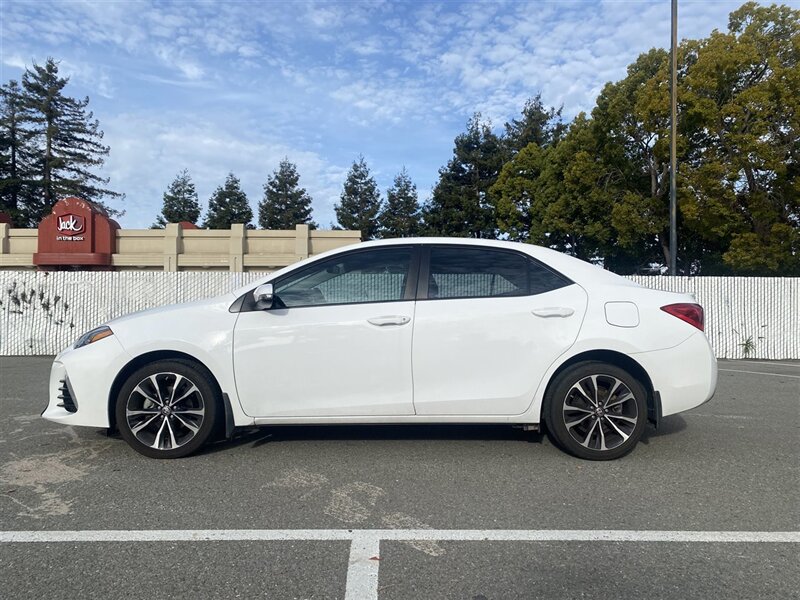 2018 Toyota Corolla SE  
