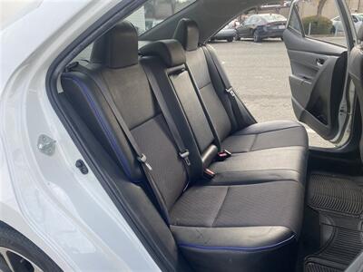 2018 Toyota Corolla SE   - Photo 10 - Fremont, CA 94536