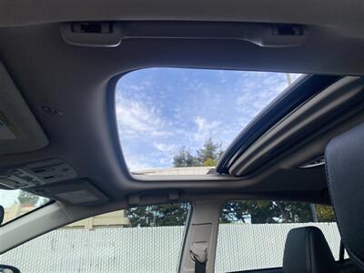 2018 Toyota Corolla SE   - Photo 30 - Fremont, CA 94536