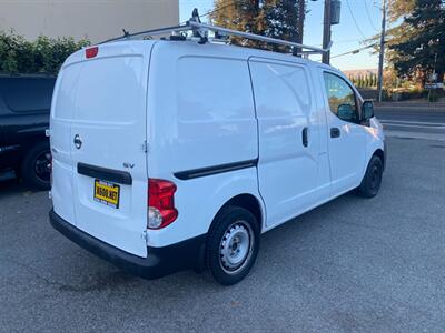 2015 Nissan NV SV   - Photo 15 - Fremont, CA 94536