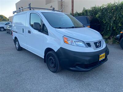 2015 Nissan NV SV   - Photo 9 - Fremont, CA 94536