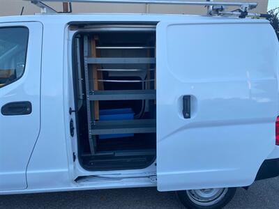2015 Nissan NV SV   - Photo 23 - Fremont, CA 94536