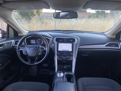 2019 Ford Fusion Hybrid SE  1 Owner - Photo 2 - Fremont, CA 94536
