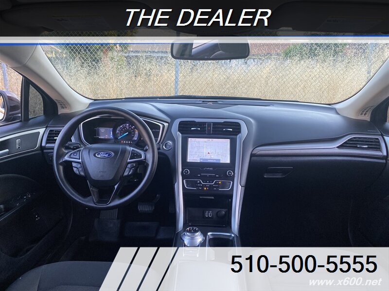 2019 Ford Fusion Hybrid SE  1 Owner