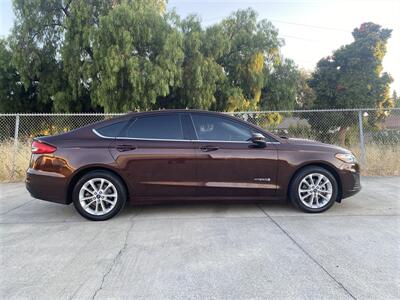 2019 Ford Fusion Hybrid SE  1 Owner - Photo 4 - Fremont, CA 94536