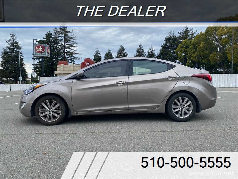 2014 Hyundai Elantra SE