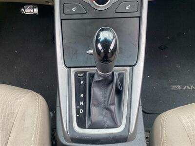 2014 Hyundai ELANTRA SE   - Photo 16 - Fremont, CA 94536