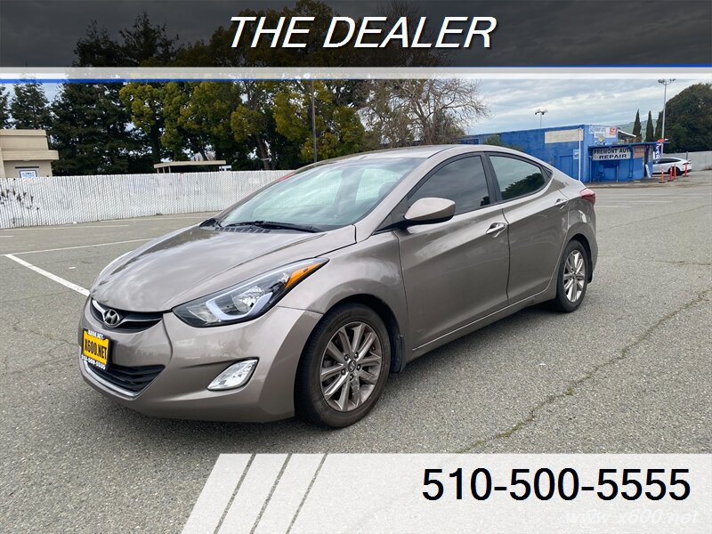 2014 Hyundai ELANTRA SE  