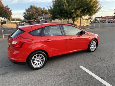 2012 Ford Focus SE   - Photo 19 - Fremont, CA 94536