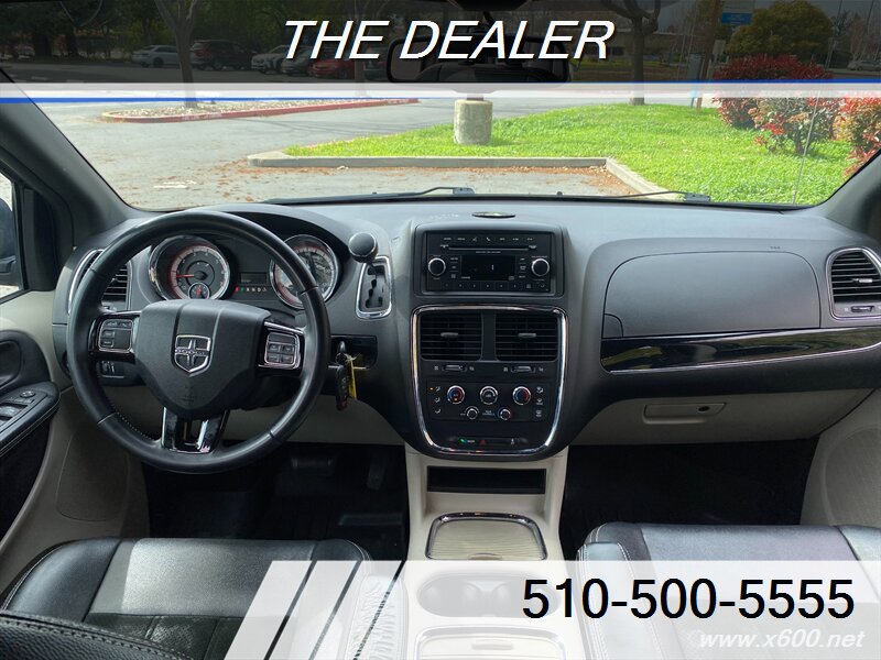 2017 Dodge Grand Caravan SXT  