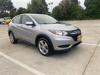 2018 Honda HR-V LX - Photo 11 - Fremont, CA 94536