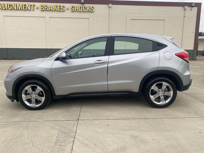 2018 Honda HR-V LX  