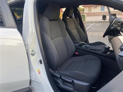 2018 Toyota C-HR XLE   - Photo 13 - Fremont, CA 94536